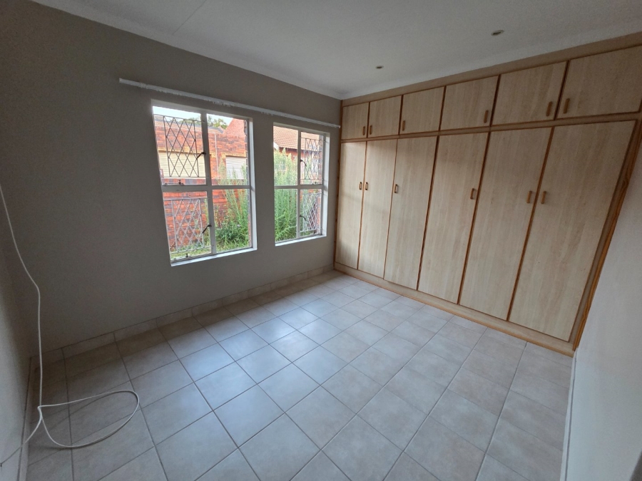 2 Bedroom Property for Sale in Kiepersol Free State